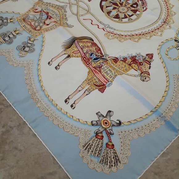 Hermès Paperoles Silk Scarf With Box 90 Carre Light Blue - Picture 3 of 5